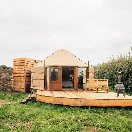 Nature Cabins Hiigher Farm Ditcheat Exterior photo
